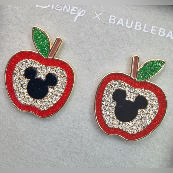 Disney Jewelry - NIB 🍎🖤 DISNEY x BaubleBar Mickey Apple teacher stud